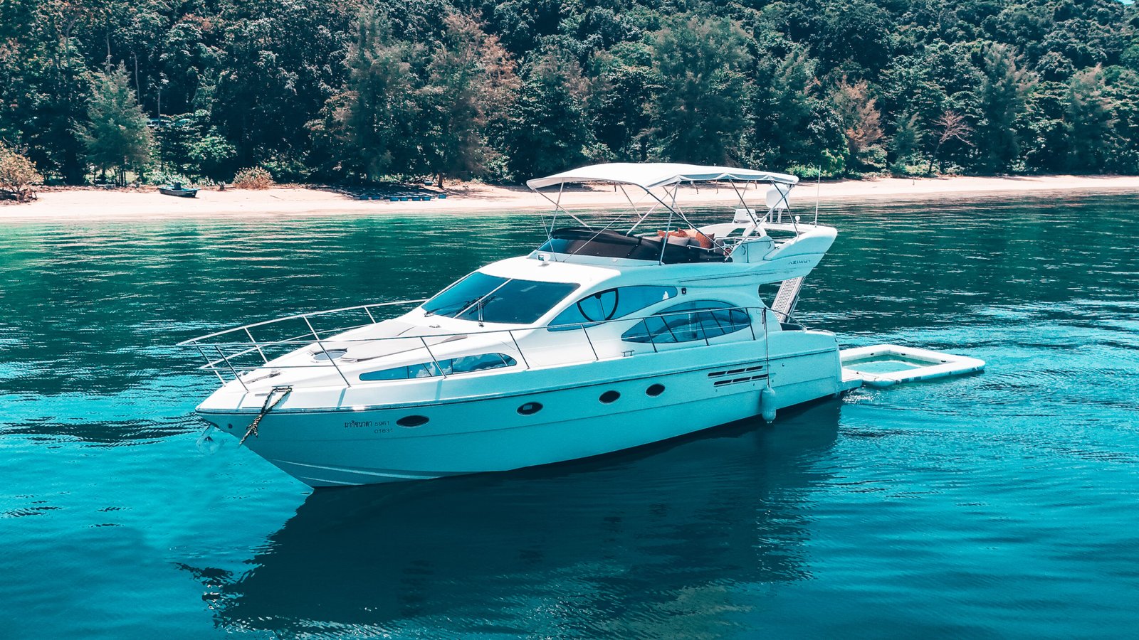 Azimuth Yacht (Aqua Mas) 46ft